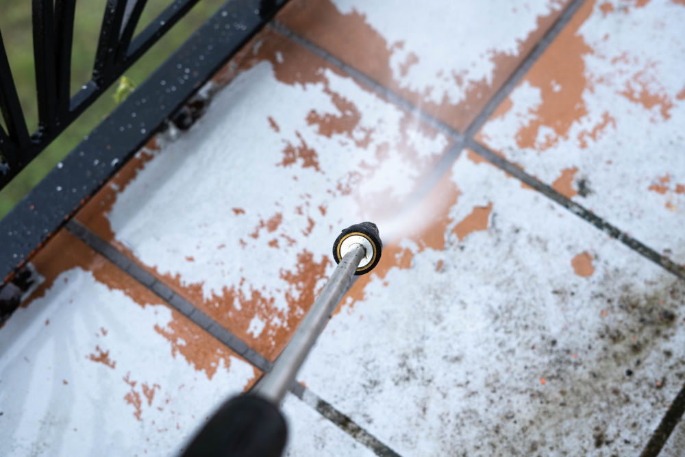 Commercial Power Washing Services as Preventive Maintenance for Business Operators