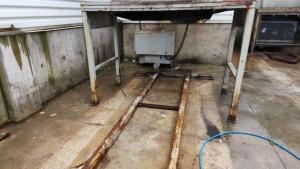 No_Frills_Compactor_Area_2
